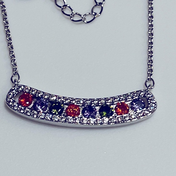 Pretty Bird Gemstone and Silver Necklace and Ring Set New and Sparkly Gift - Picture 2 of 11